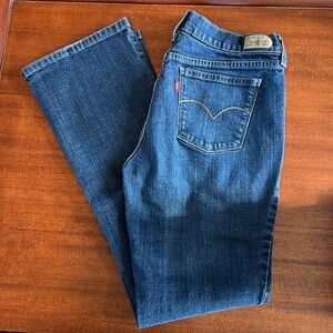 Women’s Levi’s Boot Cut 515 Jeans size 8 M